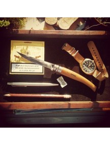 Нож складной филейный Opinel №15 VRI Folding Slim Beechwood